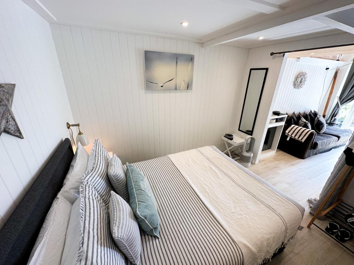 Seaside Cabin Retreat In Hayling Island South Hayling Buitenkant foto